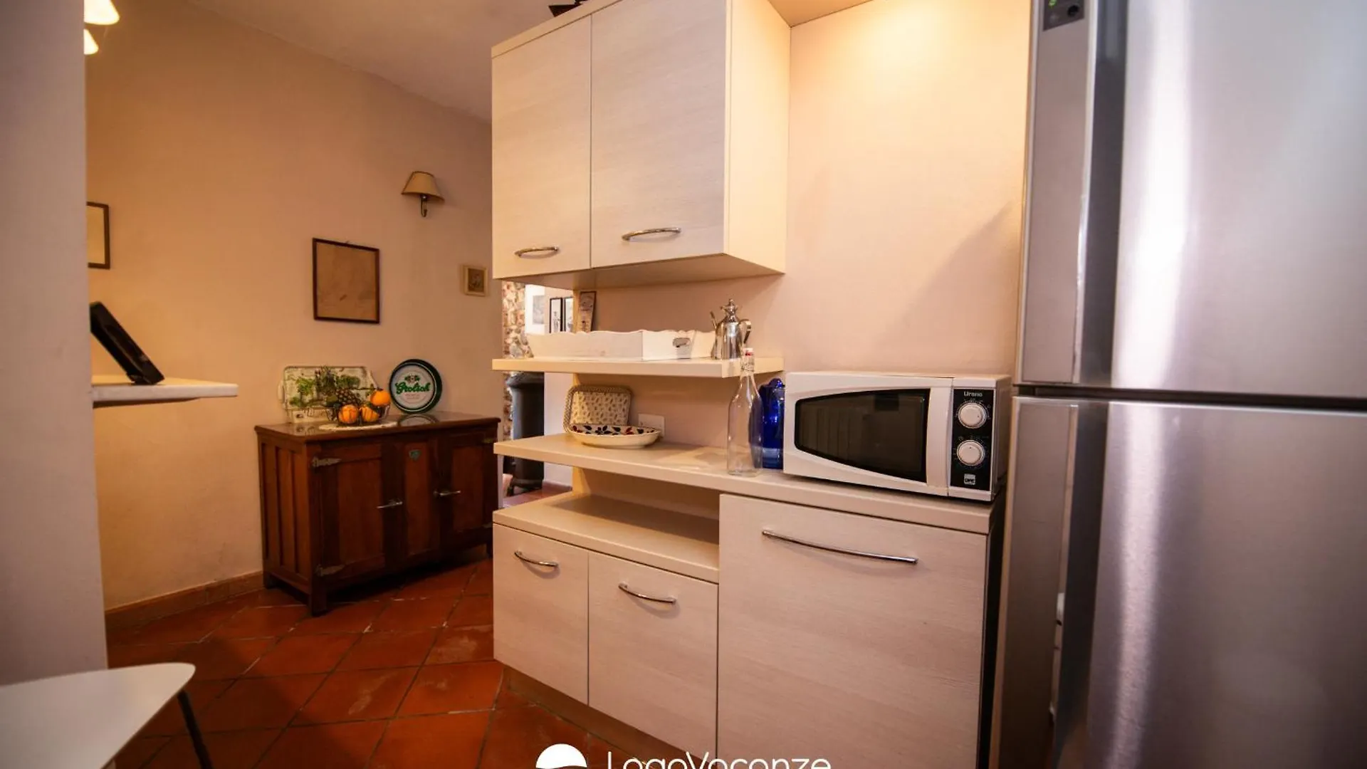 Villa Catharina Roe 0*,  Itália